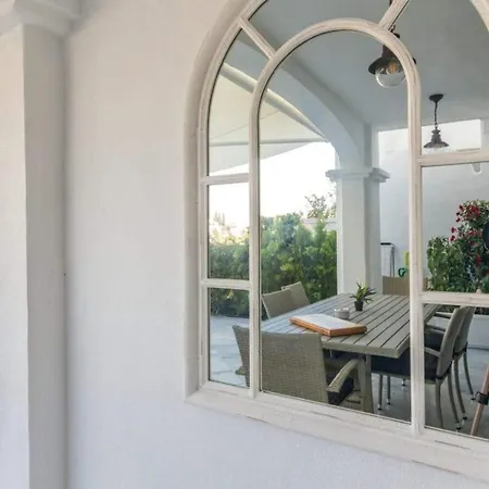 Luxury Townhouse Golden Mile Alpstuga