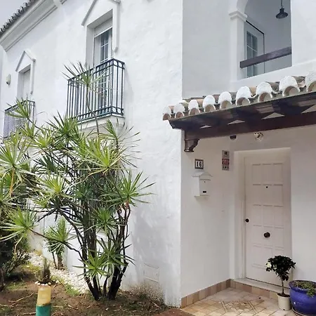 Chalet Luxury Townhouse Golden Mile *